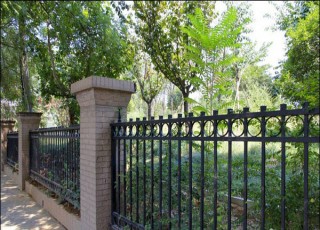 別墅鐵藝護欄 別墅鐵藝護欄